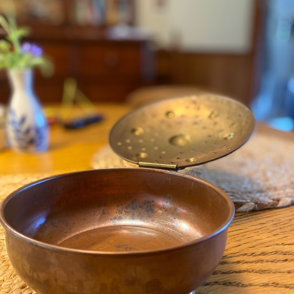 Copper,  brass and wood antique bed warmer -chestnut roaster pan -wall  decor - Picture 3 of 10